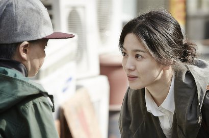 Song Hye Kyo 'Ketagihan' Mengumpat di 'My Brilliant Life'
