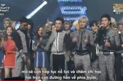 Lagi-Lagi Kesopanan Siwon SuJu Dipuji Fans dan Netter