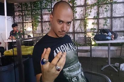 Husein Alatas Beri Tips Untuk Grup Band Metal Indonesia