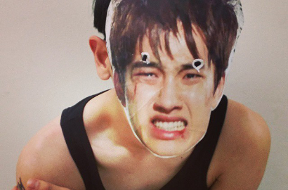 Dapat Topeng D.O., Chanyeol EXO Terima Kasih ke Fans Thailand
