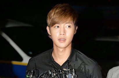 A Bantah Isu Terima Uang Damai dari Kim Hyun Joong