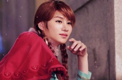 Jadi Anna 'Frozen', Kim Heechul Ragukan Kecantikannya Sendiri