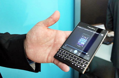 Jelang Dirilis, BlackBerry Passport Ditawarkan Rp 7,2 Juta
