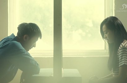 Tao EXO Ungkap Cinta ke Victoria f(x) di MV Zhang Li Yin 'Not Alone'