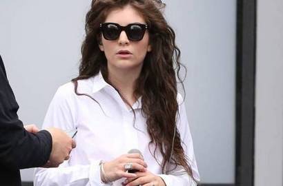 Lorde Nyanyikan Single 'The Hunger Games: Mockingjay - Part 1'