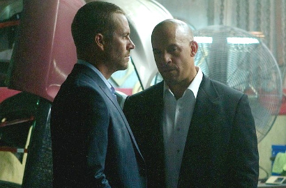 Paul Walker Muncul di Foto-Foto 'Fast & Furious 7'