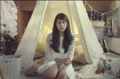 Maudy Ayunda Rilis MV 'Bayangkan Rasakan'