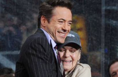 Robert Downey Jr. Kenang Ibu yang Sudah Meninggal Dunia