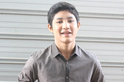 Teuku Rassya Pukau Fans Tampil di Konser 5 Musisi YouTube