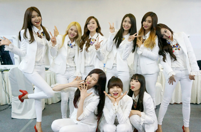 Fans Berikan Dukungan, #StayStrongSNSD Jadi Trending Topik Dunia