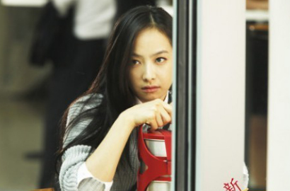 Victoria f(x) Cemburui Cha Tae Hyun di Foto Pertama 'My Sassy Girl 2'