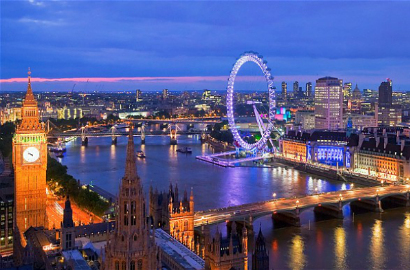 London Kalahkan Hong Kong Jadi Kota Termahal Sedunia