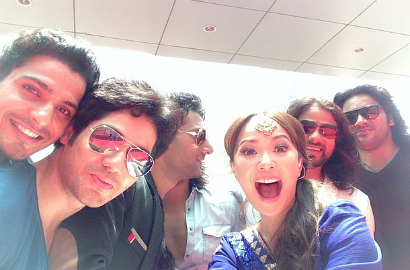 Yuanita Bikin Iri Fans Selfie Bareng Bintang 'Mahabharata'