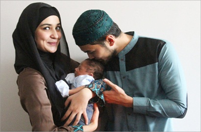 Shireen Sungkar Takjub Putranya Tak Menangis Saat Disunat