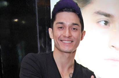 Miller Bintangi Sinetron 'Jilbab In Love'