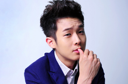 Choi Woo Sik 'Rooftop Prince' Gabung Serial Choi Jin Hyuk