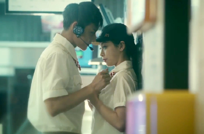 Zhang Li Yin Ungkap Kisah Tao EXO-Victoria f(x) di MV 'Agape' dan 'Not Alone'
