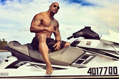 Dwayne Johnson Siap Bintangi 'Baywatch' Versi Film