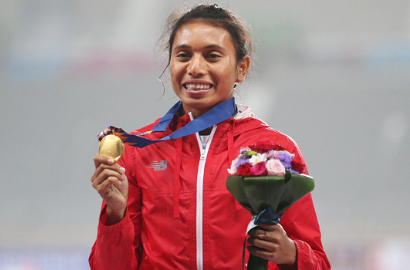 Atlet Lompat Jauh Dihadiahi Rp 100 Juta Usai Raih Medali Emas Asian Games 2014