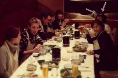 Netter Unggah Foto G-Dragon Makan Malam dengan Ibu Kiko Mizuhara