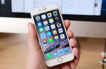 Foxconn Sebut iPhone 6 Melengkung Hanya Ulah Kompetitor