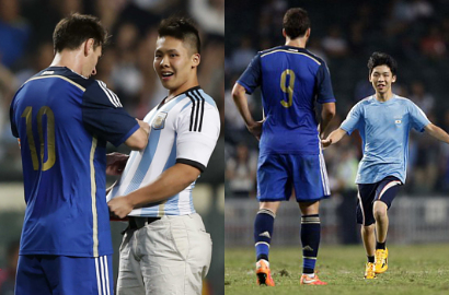 Lionel Messi Bagi Tanda Tangan untuk Fans Saat Laga Argentina vs Hong Kong