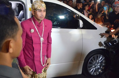 Jalani Proses Midodareni, Raffi Ahmad Sempat Tegang