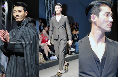 Cha Seung Won Muncul di Seoul Fashion Week Usai Skandal Anaknya