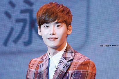 Jumpa Fans Perdana Lee Jong Suk di Beijing Buat Penggemar Gila