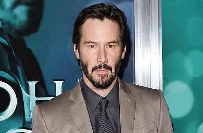 Usia Sudah 50 Tahun, Keanu Reeves Dipuji Masih Muda dan Seksi