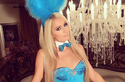 Paris Hilton Jadi 'Kelinci Playboy' Super Seksi di Pesta Halloween