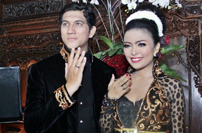 Tantri KotaK 'Sindir' Pernikahan Mewah Raffi Ahmad-Nagita?