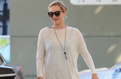 Putus dari Chris Martin, Jennifer Lawrence Tampak Bahagia