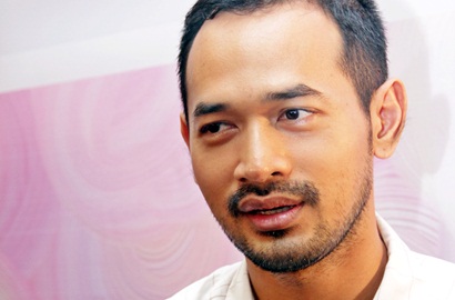 Oka Antara Rasakan Perbedaan Syuting Serial 'Keluarga Garuda Di Dadaku'