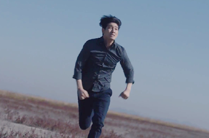 2AM Rasakan Patah Hati di MV 'Over the Destiny'