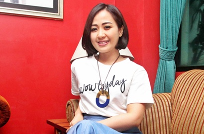 Astrid Percaya Diri Buat Album 'Terpukau' Saat Hamil