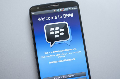 Pengguna Indonesia Habiskan 23 Menit per Hari untuk BBM-an