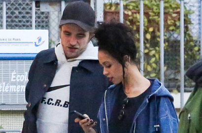 Robert Pattinson dan FKA Twigs Pamer Kemesraan di Toronto