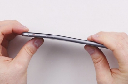 Dikritik Gampang Bengkok, iPhone 6 Plus Kini Dikabarkan Lebih Solid
