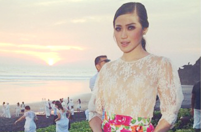 Pernikahan Jessica Iskandar Dianggap Fiktif, Apa Kata Pihak Gereja?