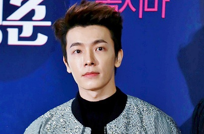 Fans Tiongkok Beri Donghae Nota Pembelian Album SuJu Rp 1,1 Miliar