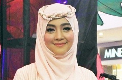 Resmi Dinikahi Politikus, Nuri Maulida Lega Akhirnya Menikah