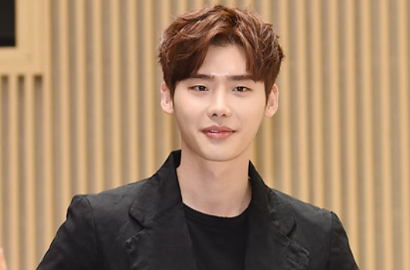 Lee Jong Suk Super Pede di Foto Baru 'Pinocchio'