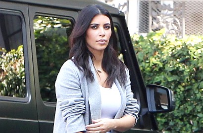Kim Kardashian Pamer Pantat Polos di Majalah Paper