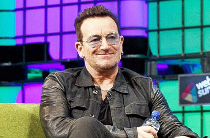 Bono U2 Selamat dari Kecelakaan Pesawat