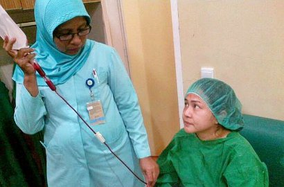 Ingin Bantu Olga Syahputra, Ria Irawan Malah Kena Kanker Getah Bening