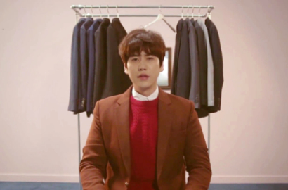 Kyuhyun SuJu Tampak Galau di Video Musik 'At Gwanghwamun'