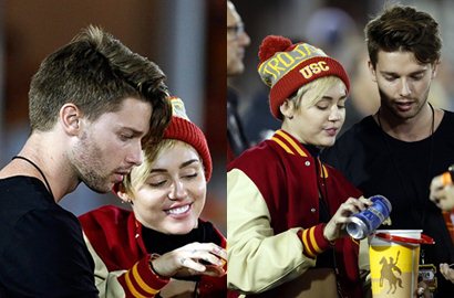 Mesranya Ciuman Miley Cyrus dan Patrick Schwarzenegger
