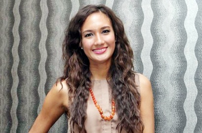 Nadine Chandrawinata Curhat Adegan Terjun ke Laut dalam 'Danau Hitam'
