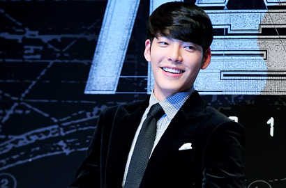 Hobi Makan, Ini Cara Kim Woo Bin Jaga Tubuh Ideal